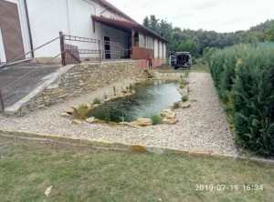 IMG-15cc1f4d4cc48bfbdfc50516075699d5-V