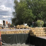 Biobazén, stavba zídky z formátovaného pískovce